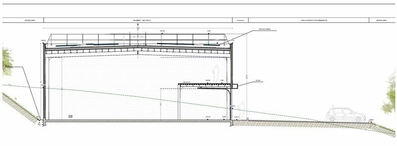 Local d'activité / Entrepôt - 141 m²
