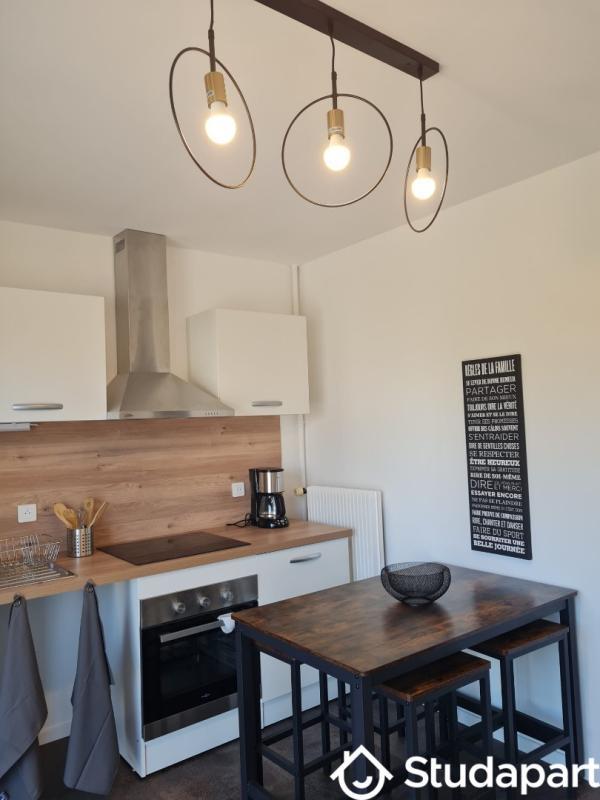 Chambre - 12 m² - 1 pièce