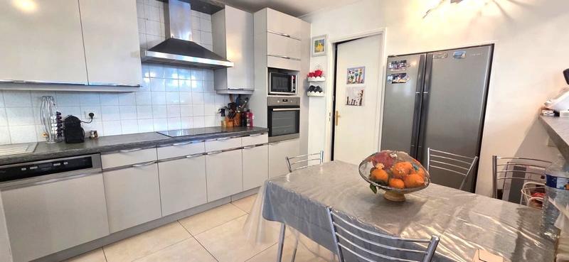 Villa - 104 m² - 4 pièces