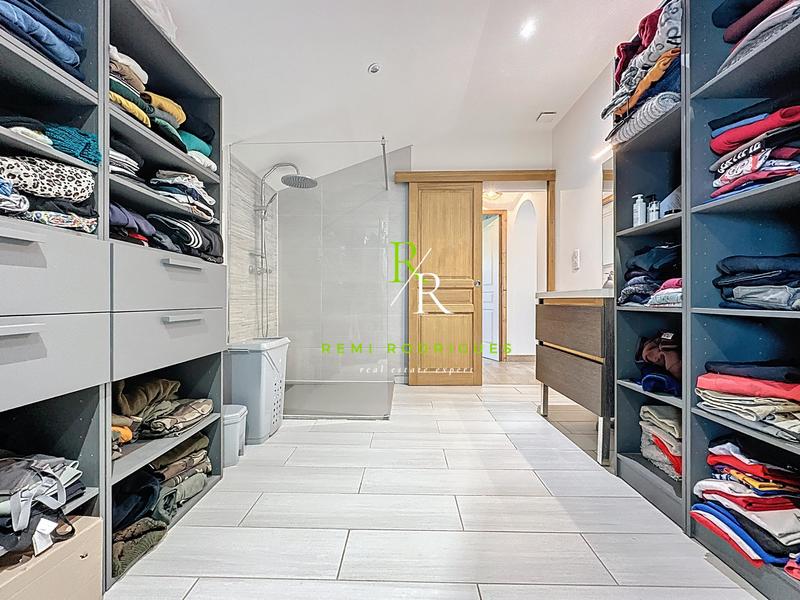 Villa - 143 m² - 5 pièces