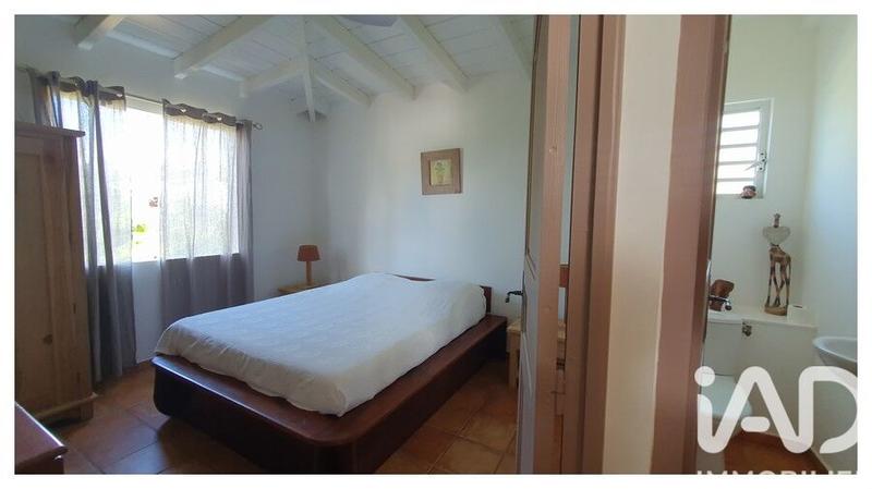 Maison - 217 m² - 6 pièces