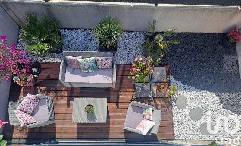 Maison de ville - 111 m² - 4 pièces