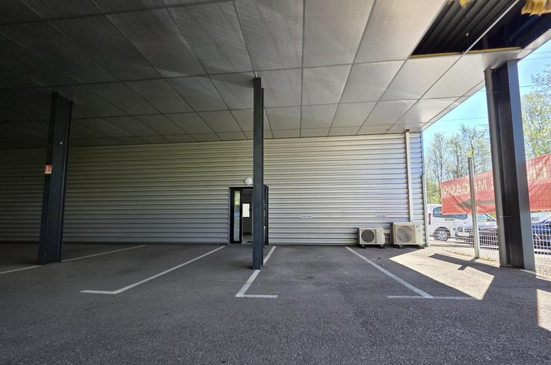 Local commercial - 178 m²