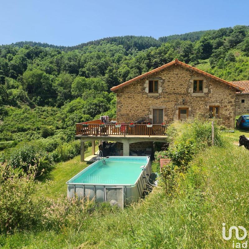 Maison - 157 m² - 5 pièces