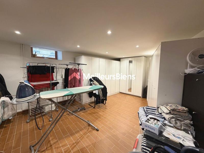 Appartement - 82 m² - 3 pièces