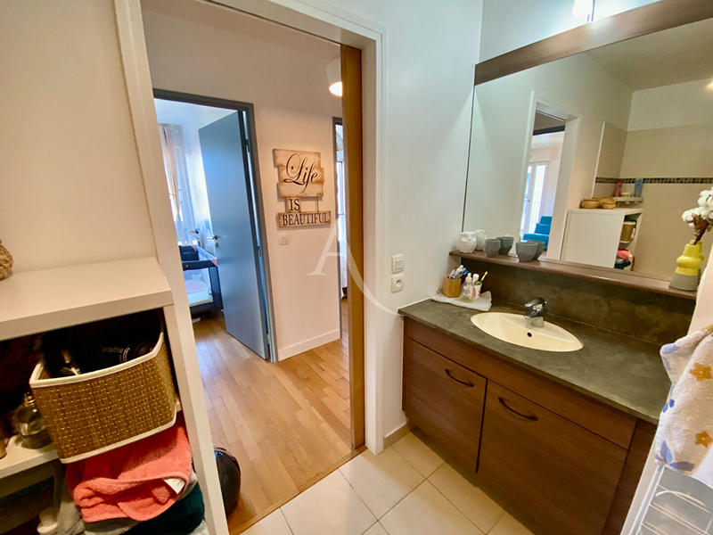 Appartement - 61 m² - 3 pièces