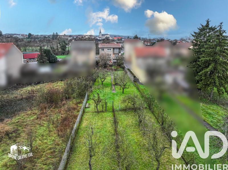 Maison - 180 m² - 8 pièces