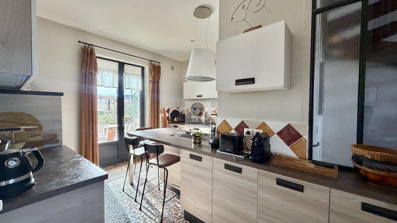 Maison - 172 m² - 7 pièces