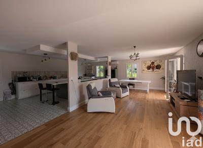 Maison - 166 m² - 7 pièces