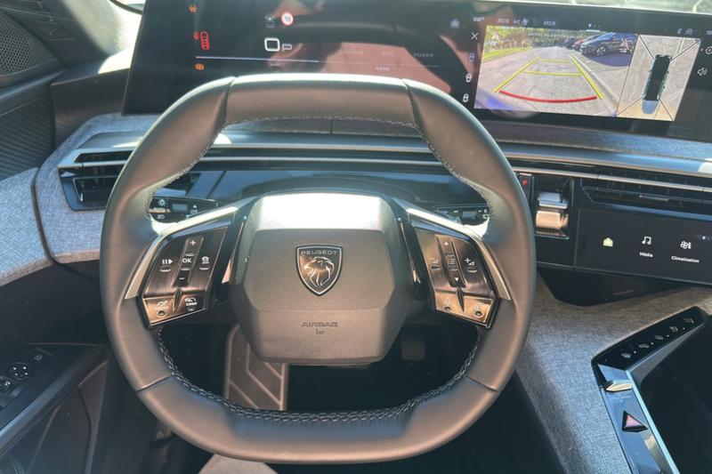 Peugeot 5008 Hybrid 145 E-Dcs6 Allure