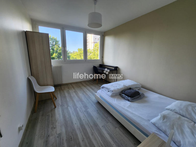 Appartement - 96 m² - 5 pièces