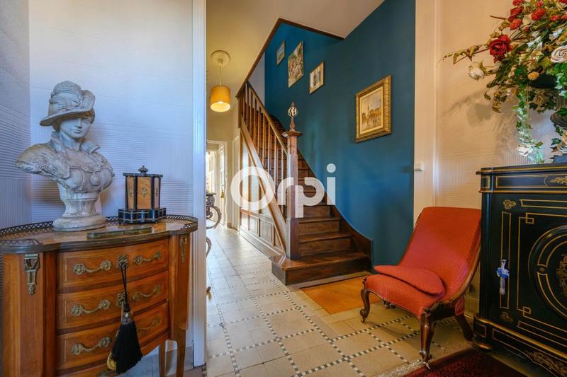 Maison - 168 m² - 6 pièces