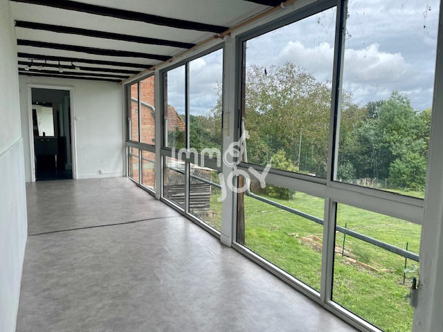 Maison - 180 m² - 7 pièces