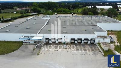 Local d'activité / Entrepôt - 14 880 m²