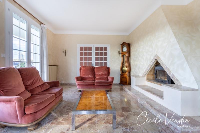 Maison - 123 m² - 6 pièces