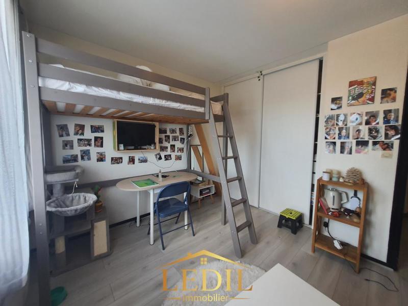 Studio - 21 m² - 1 pièce