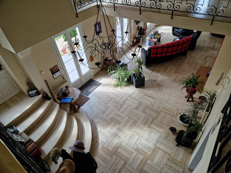 Maison - 185 m² - 7 pièces