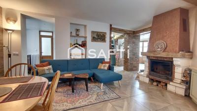 Maison - 200 m² - 8 pièces