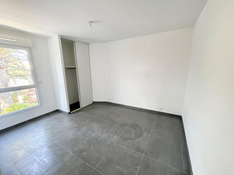 Appartement - 93 m² - 4 pièces