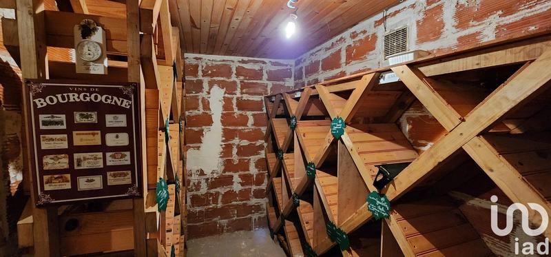 Maison - 227 m² - 6 pièces