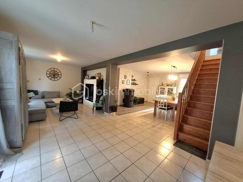 Maison - 177 m² - 8 pièces