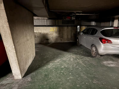 Parking - 13 m²