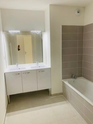 Appartement - 82 m² - 4 pièces