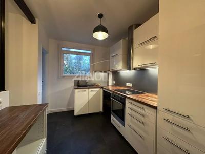 Appartement - 89 m² - 4 pièces