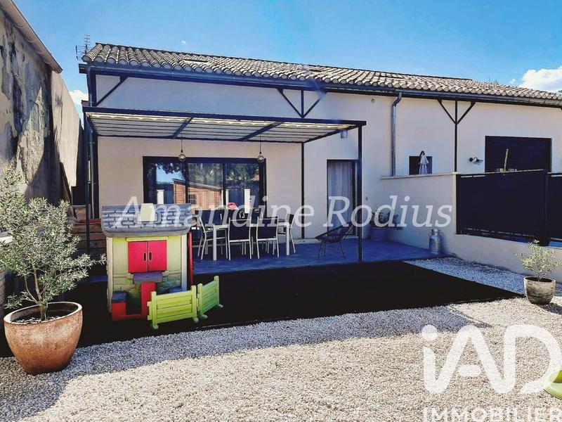 Maison - 96 m² - 4 pièces