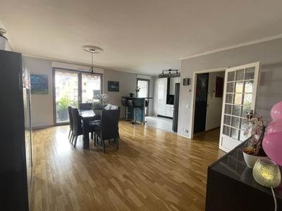 Appartement - 123 m² - 5 pièces