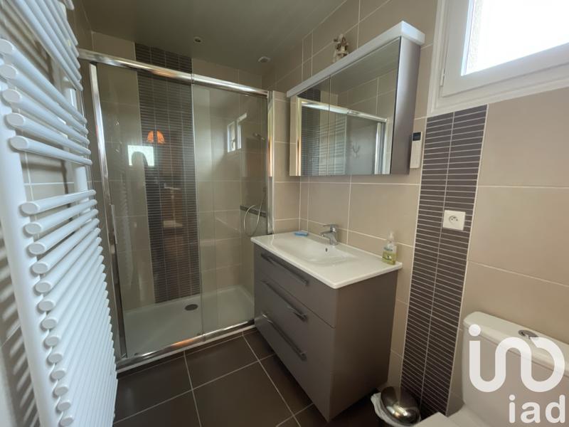 Maison - 250 m² - 4 pièces