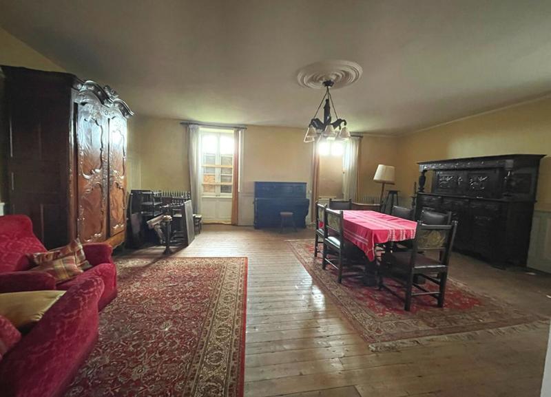 Propriété - 165 m² - 7 pièces