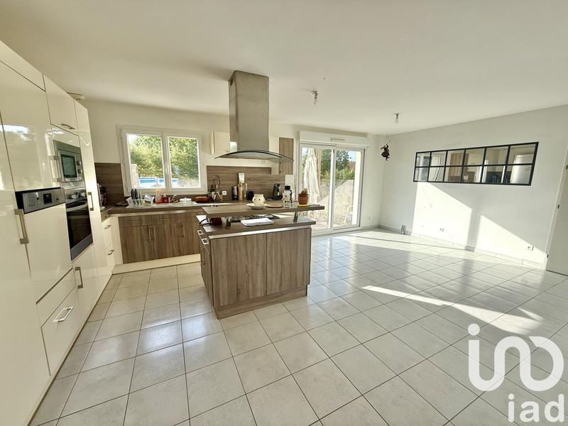 Maison - 122 m² - 7 pièces