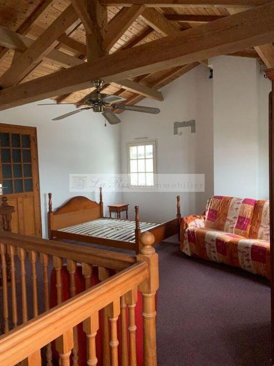 Pavillon - 135 m² - 7 pièces