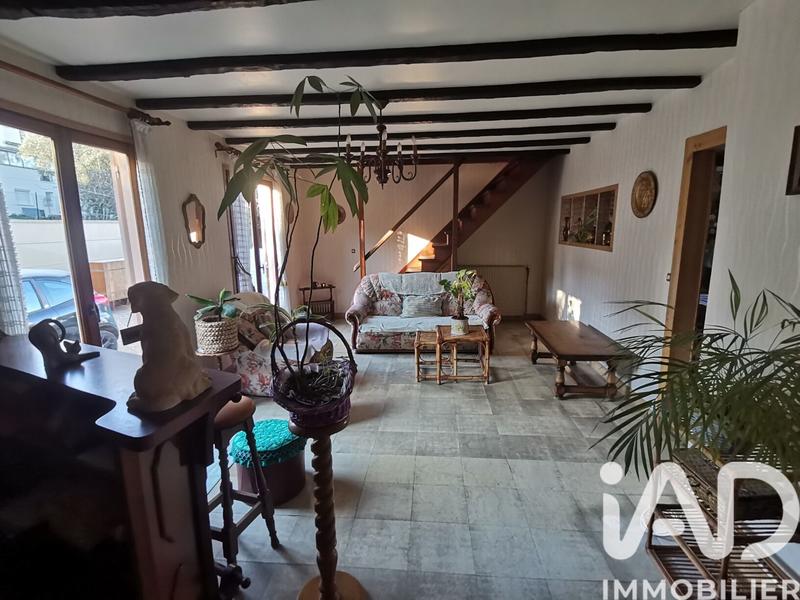 Maison - 105 m² - 5 pièces