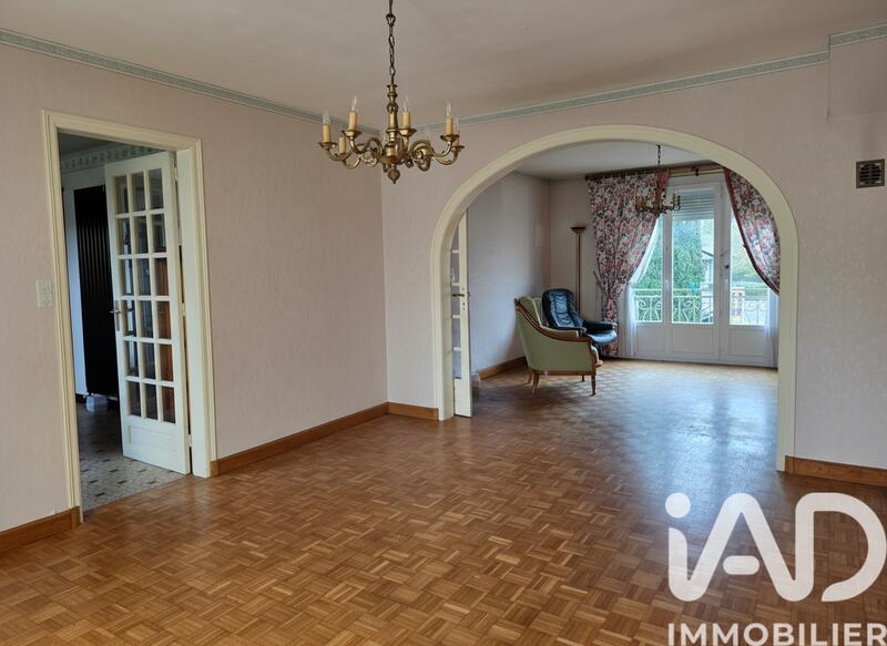 Maison de ville - 147 m² - 6 pièces