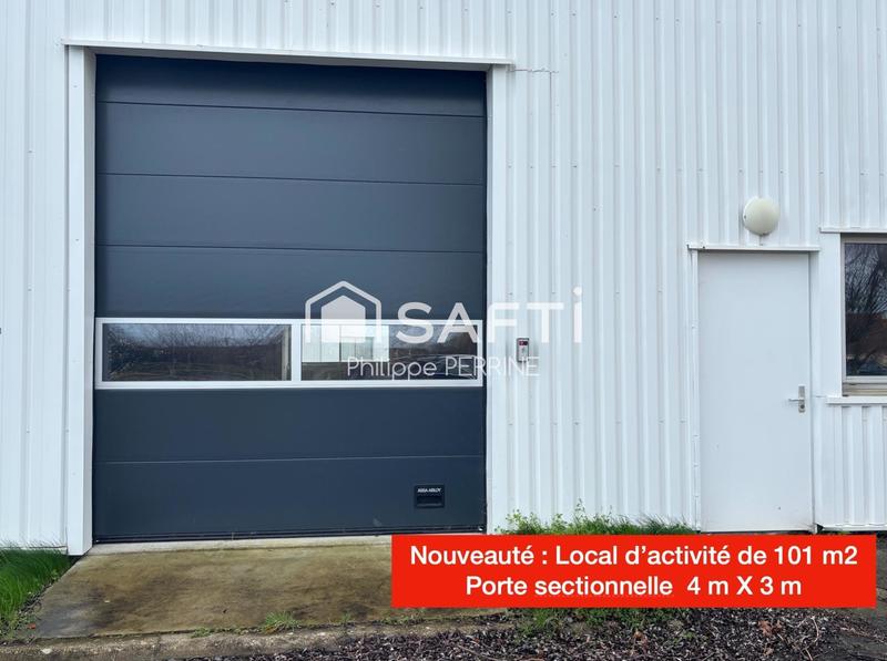 Local commercial - 101 m² - 1 pièce