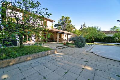 Maison - 121 m² - 5 pièces