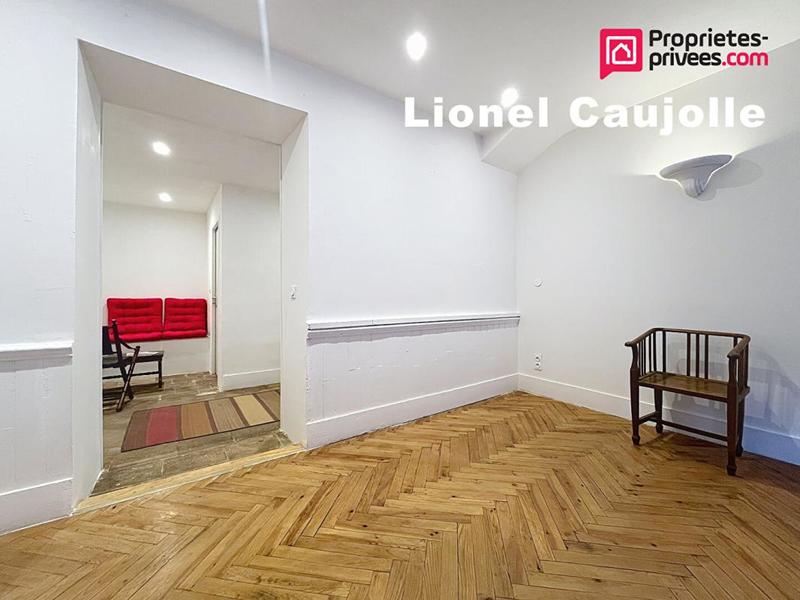 Maison - 196 m² - 5 pièces