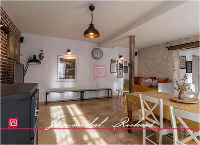Maison - 145 m² - 5 pièces