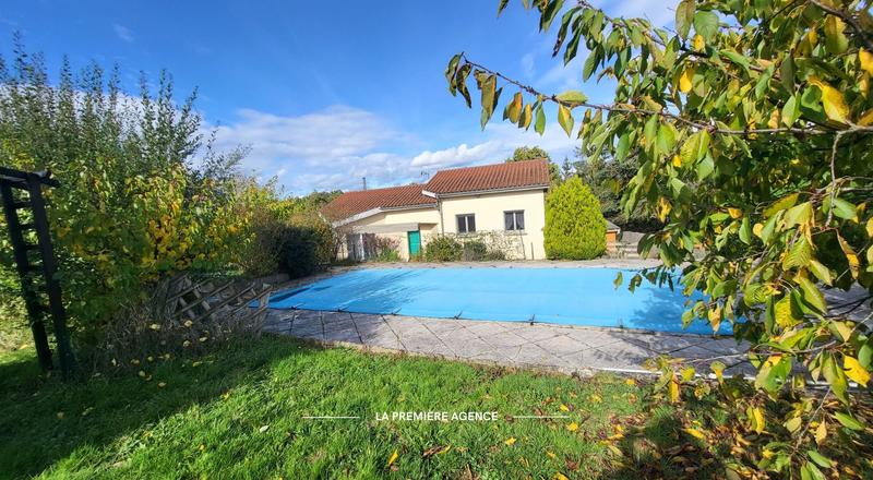 Maison traditionnelle - 105 m² - 4 pièces