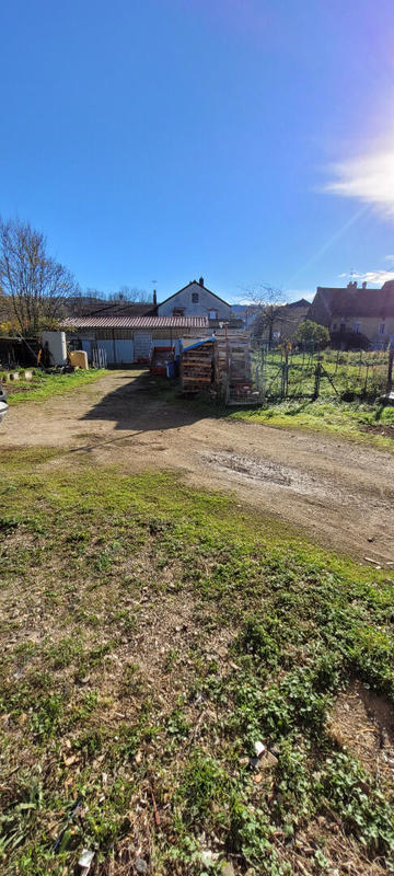 Maison - 295 m² - 10 pièces