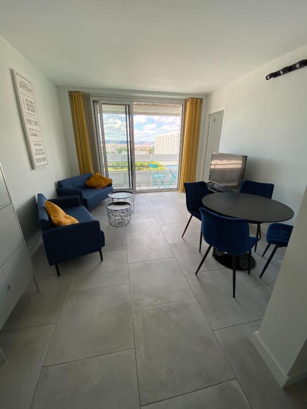 Appartement - 69 m² - 5 pièces