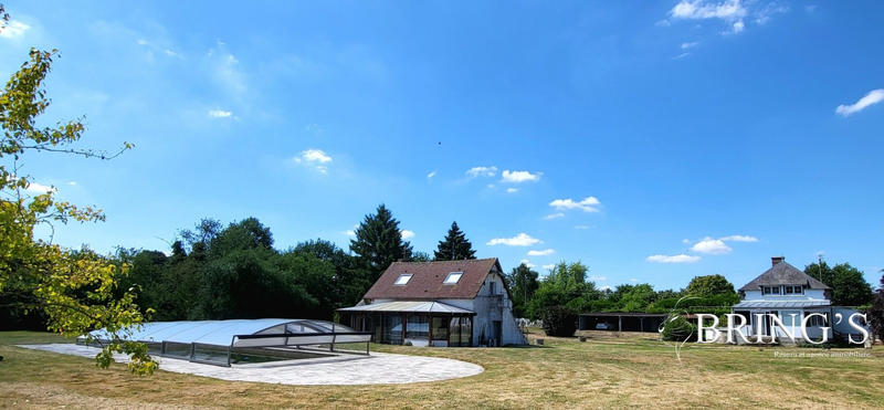 Maison - 206 m² - 8 pièces