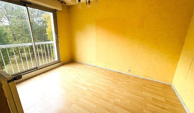 Appartement - 90 m² - 4 pièces