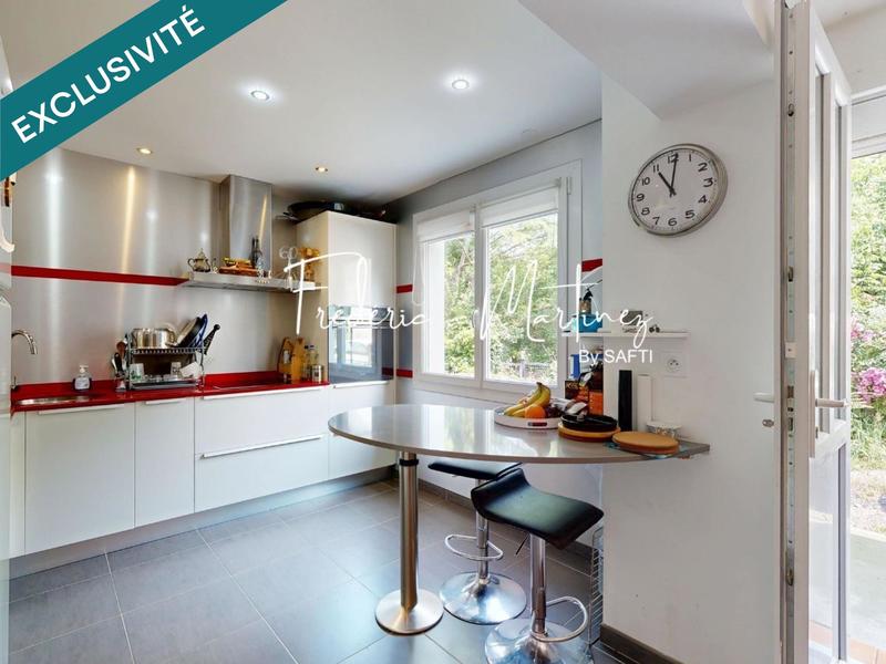 Maison - 136 m² - 5 pièces