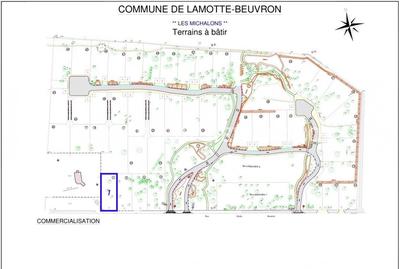 Terrain constructible - 617 m²