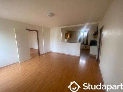 Appartement - 80 m² - 3 pièces