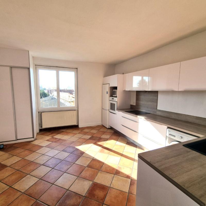 Appartement - 92 m² - 4 pièces