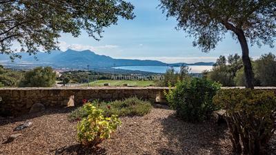 Maison - 128 m² - 5 pièces